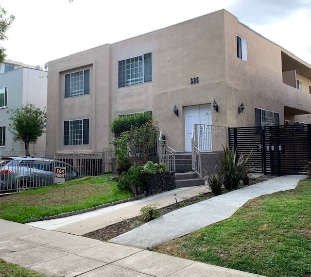 335 N Oakhurst Dr, Unit 8
