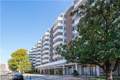 property at 700 7th St SW
