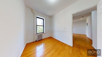 214 First Avenue in Manhattan, NY - Building Photo - Building Photo