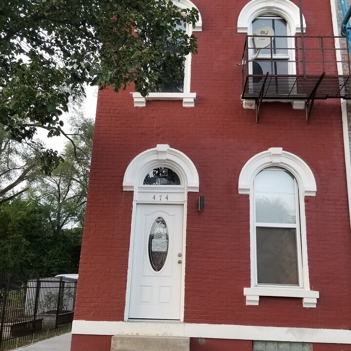 474 Dayton St, Unit 2 in Cincinnati, OH - Building Photo