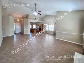 3040 N Sonora Ave in Fresno, CA - Building Photo - Building Photo