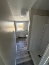 27 Esmond St in Smithfield, RI - Building Photo - Building Photo