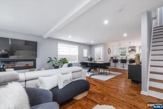 6 Stanley Wy in Wanaque, NJ - Building Photo - Building Photo
