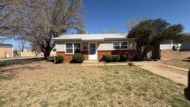 property at 2912 Harvard St