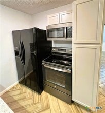 1901 N 10th St, Unit 9 in Killeen, TX - Building Photo - Building Photo