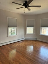 320 Tinkham St in New Bedford, MA - Building Photo - Building Photo