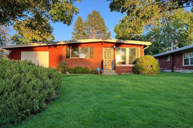 property at 872 N 500 E