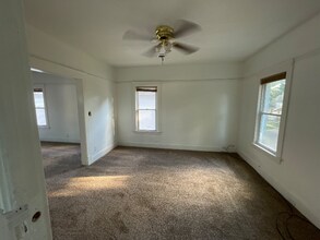 3605 W 47th St in Cleveland, OH - Building Photo - Building Photo