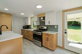 26 Greenwood Ave in Bethel, CT - Building Photo - Building Photo