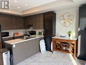 4167 Palermo Common in Burlington, ON - Building Photo - Building Photo