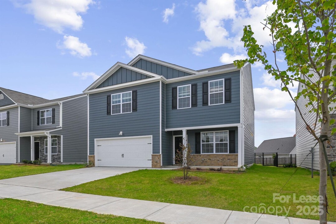 105 Nathall Trl in Troutman, NC - Building Photo