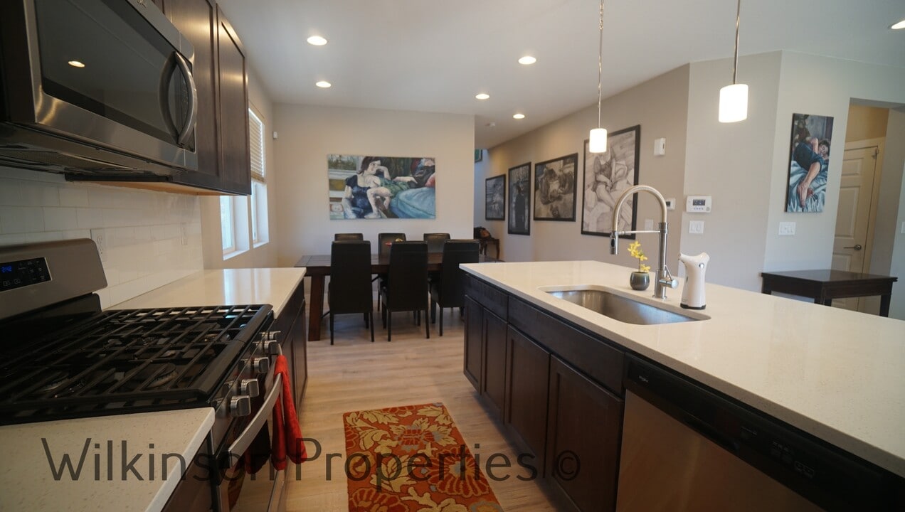 4737 Helena St in Denver, CO - Building Photo