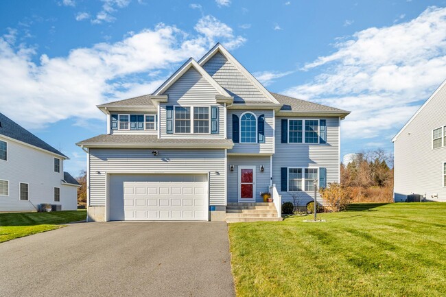 property at 3 Magnolia Cir