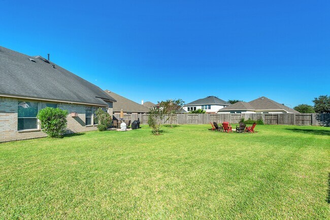 16222 Wilmington Park Ln