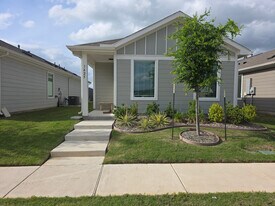 Room in House on Sterling Wy in Ferris, TX - Building Photo