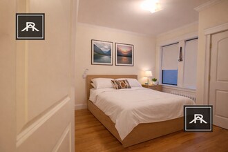 1340 Commonwealth Ave, Unit 18 in Boston, MA - Building Photo - Building Photo