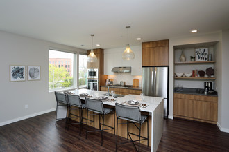 DoMUS Apartments in Milwaukee, WI - Building Photo - Interior Photo