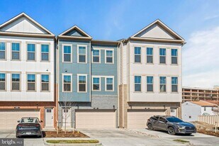 6232 Folly Ln in Alexandria, VA - Building Photo