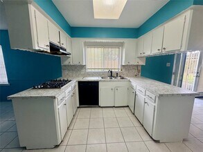 8418 Hazen St in Houston, TX - Building Photo - Building Photo