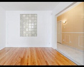196 2E Av in Verdun, QC - Building Photo - Building Photo