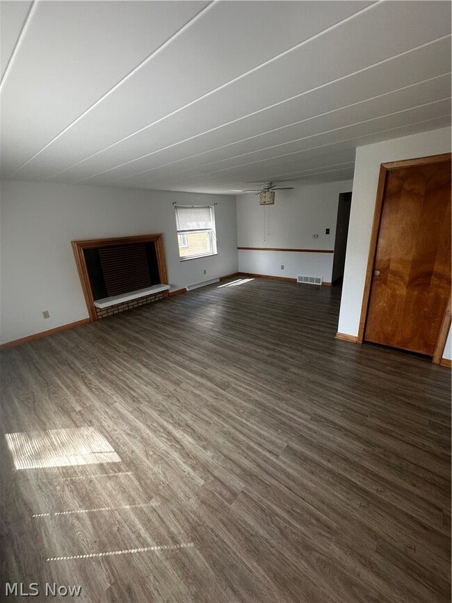 1779 Liberty Dr in Akron, OH - Building Photo - Building Photo