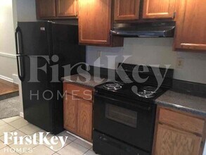 6715 Valley Bend Dr in Memphis, TN - Building Photo - Building Photo