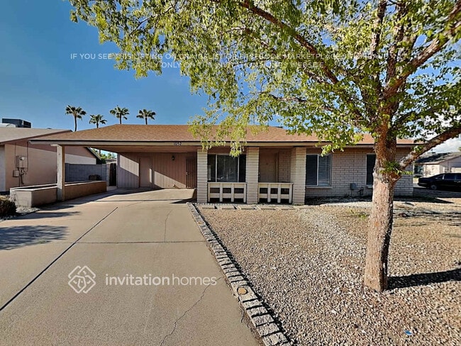 property at 1052 W Kilarea Ave