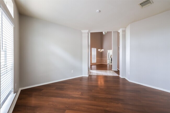 9926 Murray Landing in Missouri City, TX - Foto de edificio - Building Photo