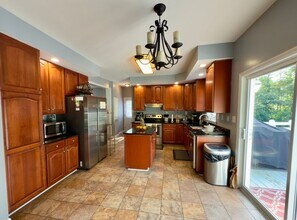 864 Ridgemont Dr in Louisa, VA - Building Photo - Building Photo