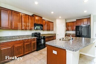 5105 Brickwood Rise Dr in Wimauma, FL - Building Photo - Building Photo