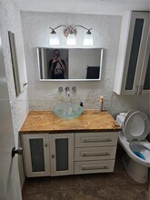 4550 NW 79th Ave, Unit 1B in Doral, FL - Building Photo - Building Photo