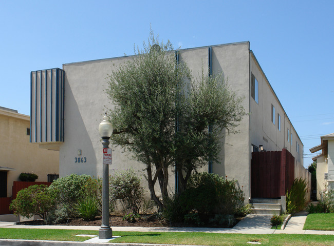 3863 Prospect Ave in Culver City, CA - Building Photo - Building Photo