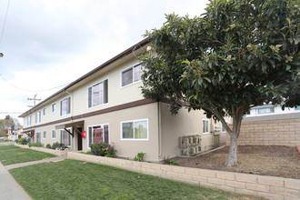 Alvin Apartments in Santa Maria, CA - Building Photo - Building Photo