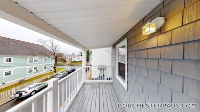 49 Rosedale St in Boston, MA - Building Photo - Building Photo