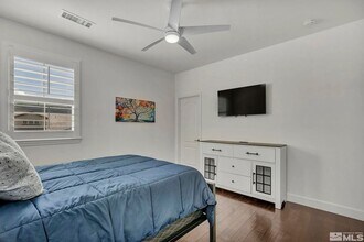 10345 Rollins Dr in Reno, NV - Building Photo - Building Photo
