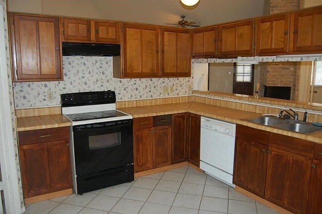 property at 15926 Pfeiffer Dr