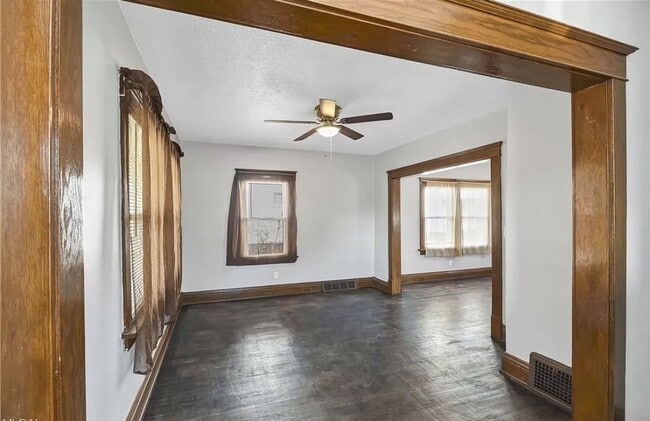 3514 Schiller Ave in Cleveland, OH - Building Photo - Building Photo