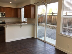 6700 Panther Creek Dr in Sparks, NV - Building Photo - Building Photo