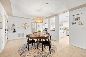 8848 Sunlit Cove Dr NE in St. Petersburg, FL - Building Photo - Building Photo