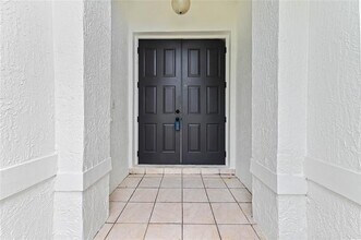 5606 NW 109th Way in Coral Springs, FL - Building Photo - Building Photo