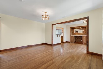 1168 N Westmoreland Ave, Unit House in Los Angeles, CA - Building Photo - Building Photo