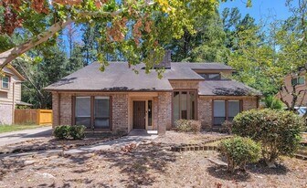 2810 Thorne Creek Ln in Houston, TX - Building Photo