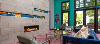 12100 Metric Blvd in Austin, TX - Building Photo