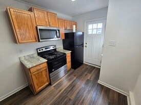 146 Carver St in Montross, VA - Building Photo