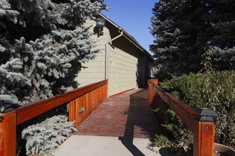 Brookview Apartments in Fort Collins, CO - Foto de edificio - Building Photo