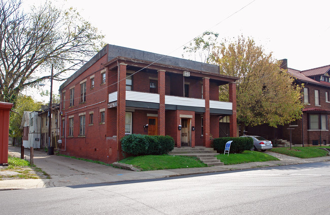 306 Beauregard St in Charleston, WV - Building Photo - Building Photo