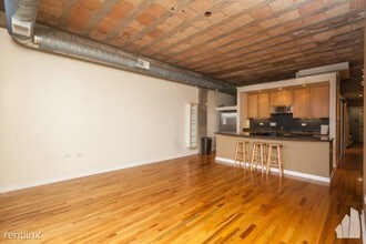 1910 S Indiana Ave in Chicago, IL - Building Photo - Building Photo