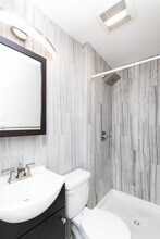 60 Newkirk St in Jersey City, NJ - Building Photo - Building Photo
