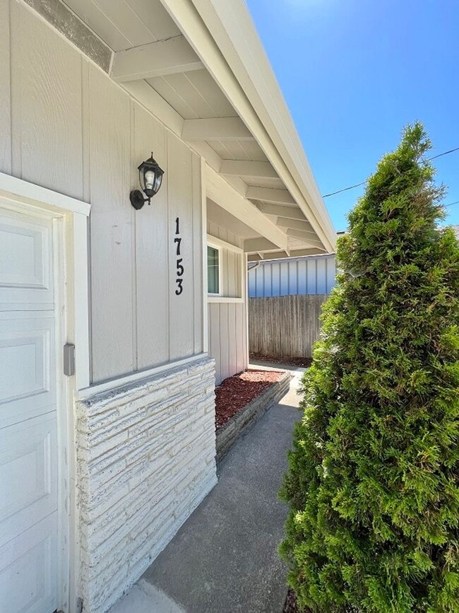 1751-1753 E St in Napa, CA - Building Photo - Building Photo