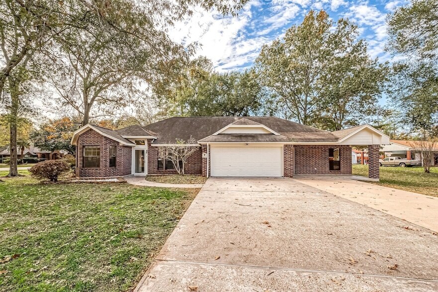 3103 Indian Mound Trail in Crosby, TX - Building Photo
